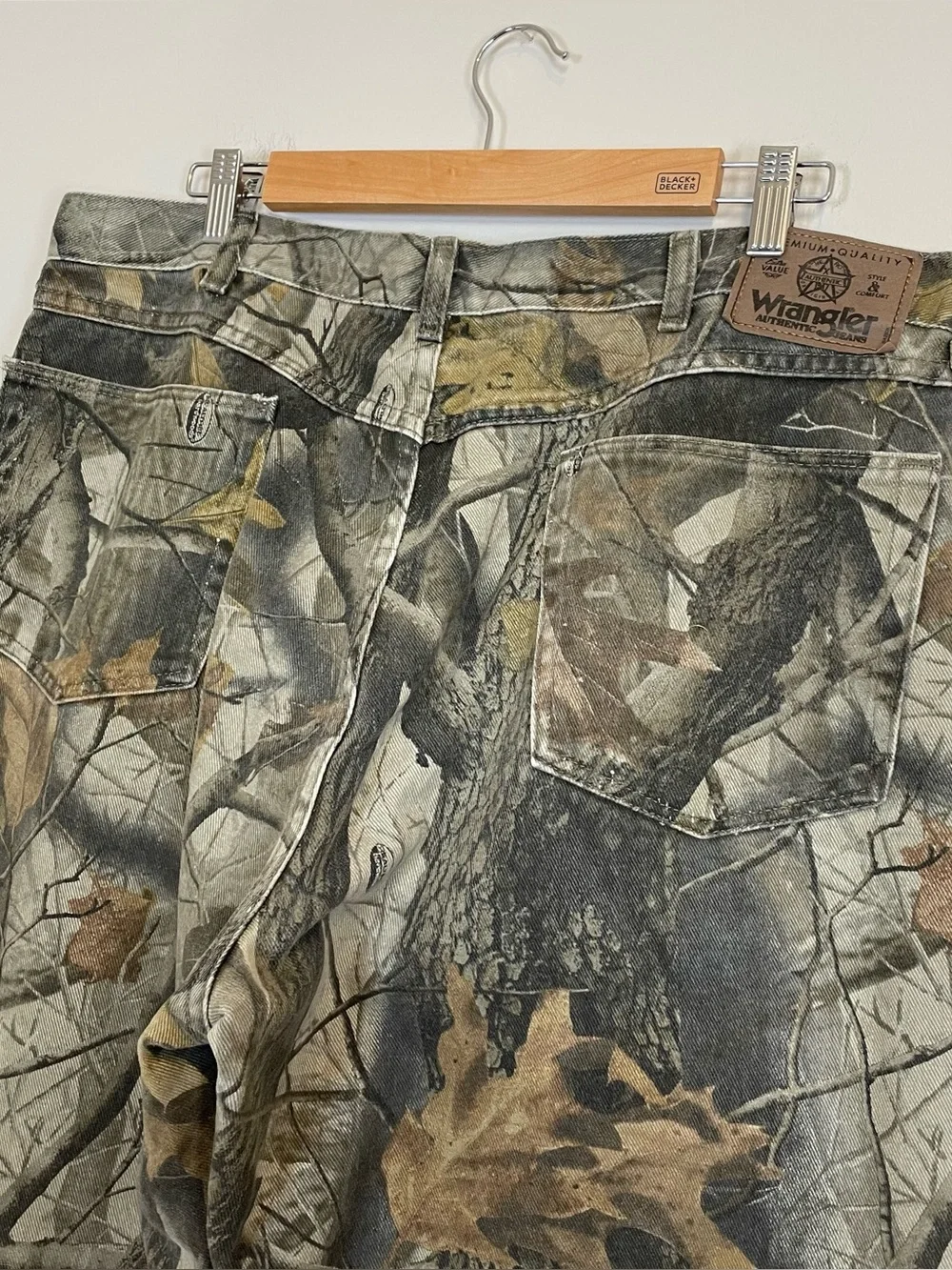Wrangler waist 37
